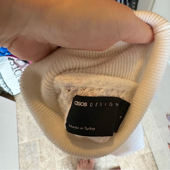 ASOS Cream White Textured Knit Turtleneck Sweater Size S - Picture 4 of 4